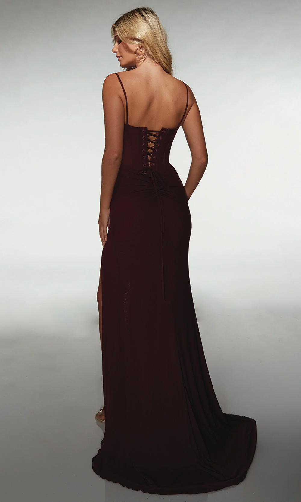 Alyce Paris 62002 - Fitted formal gown with ruched bodice - Image 5