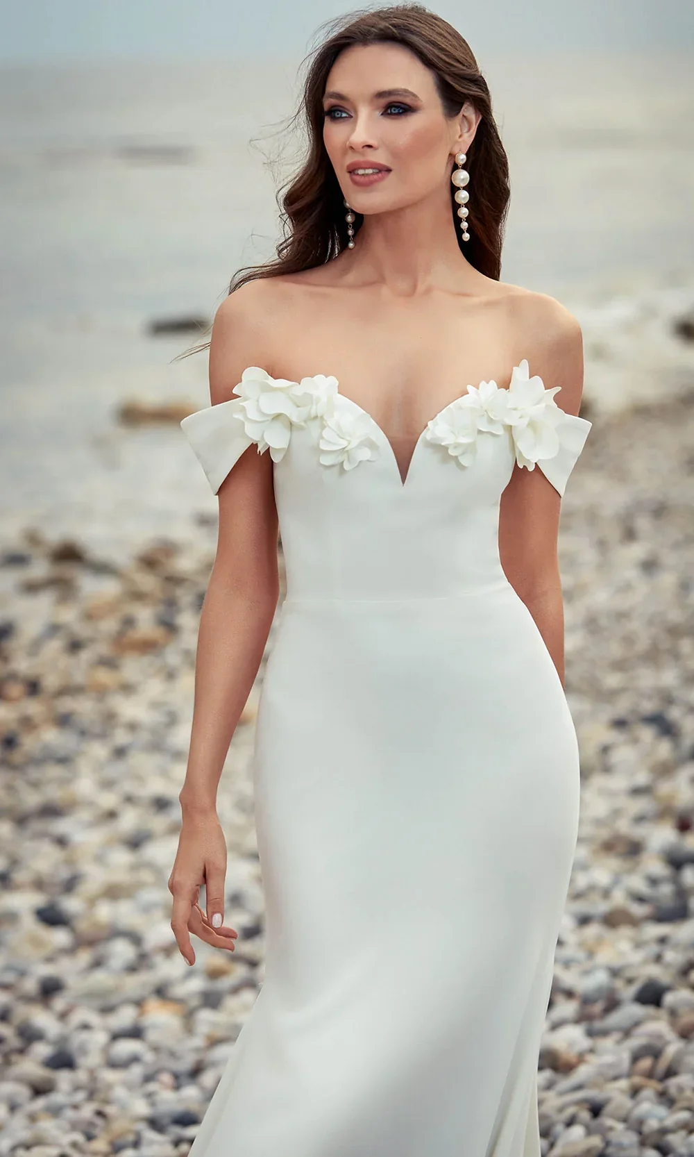 Alyce Paris 7062 - Fitted 3D Floral Sweetheart Gown - Image 4