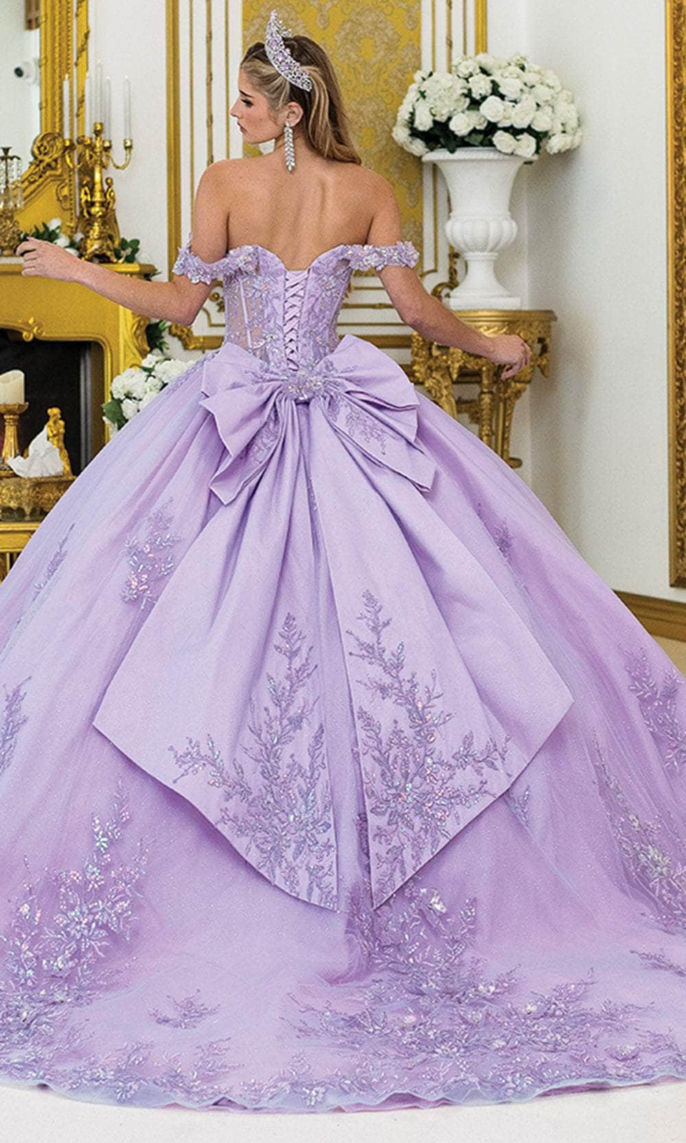 Dancing Queen 5011 - Off-Shoulder Appliqued Gown with Bow - Image 2