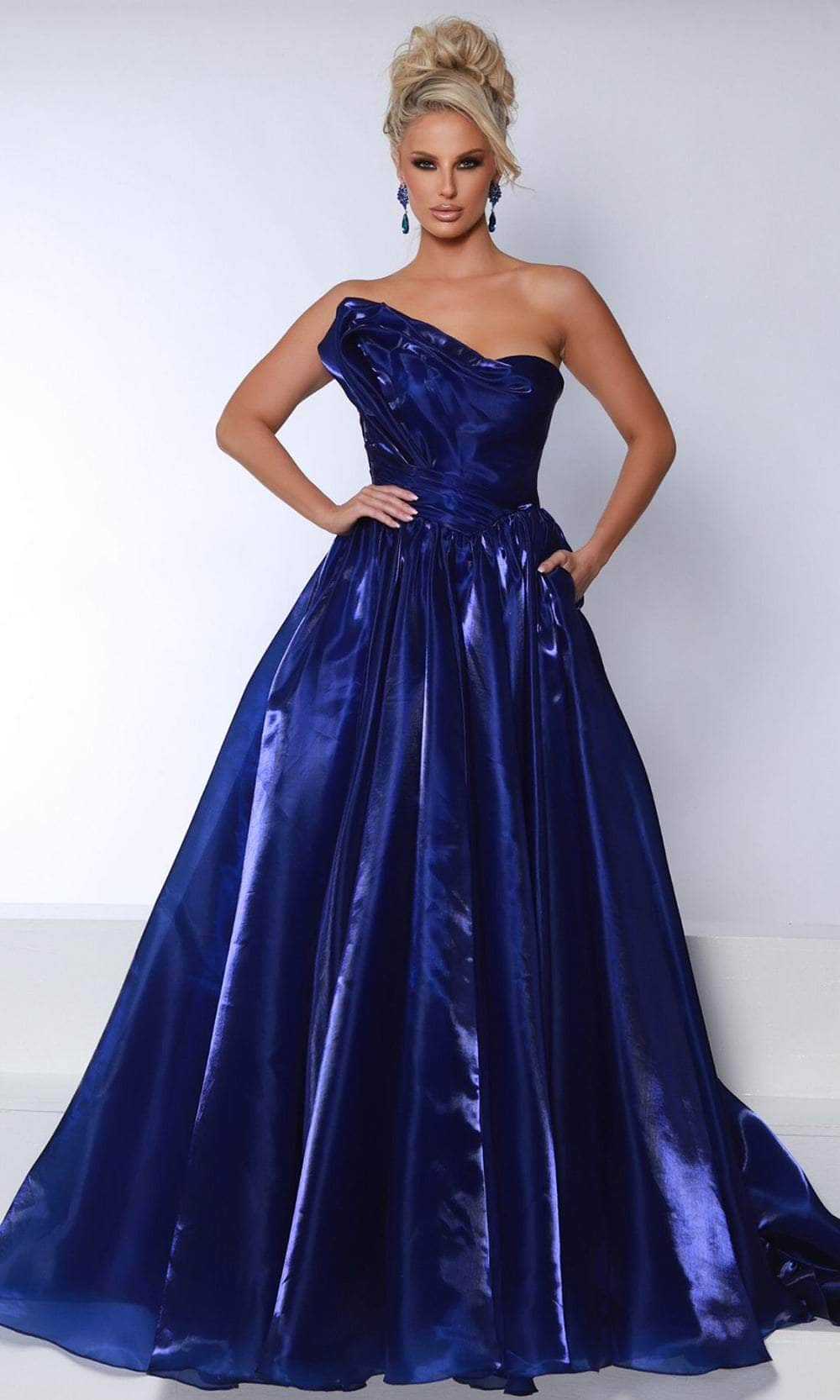 Johnathan Kayne 3102 - Strapless Organza Ballgown
