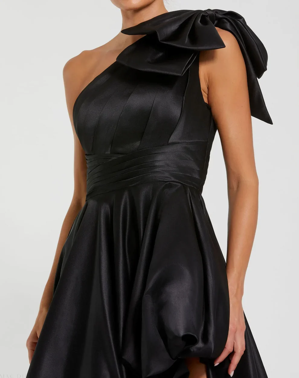 Mac Duggal 11800 - Pleated High-Low Satin Evening Dress - Image 5