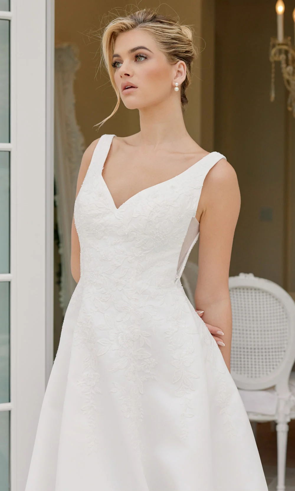 Nox Anabel JW1049 - Button Back A Line Bridal Dress - Image 7