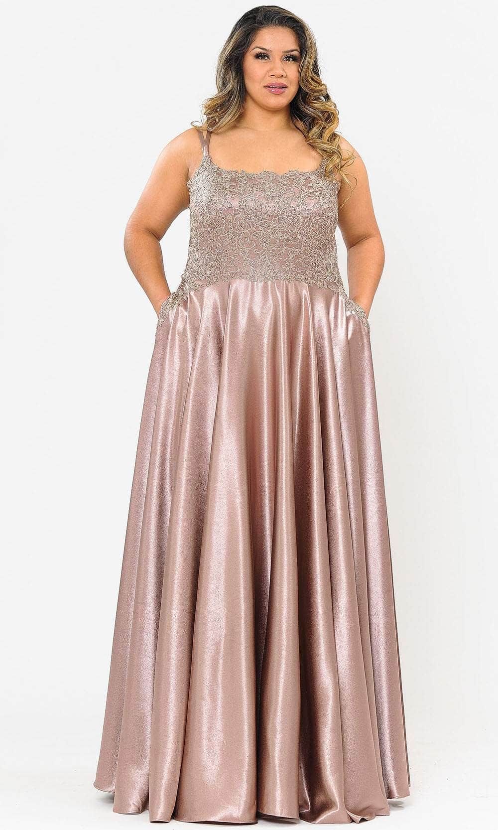 Poly USA W1094 - Straight Neck Gown
