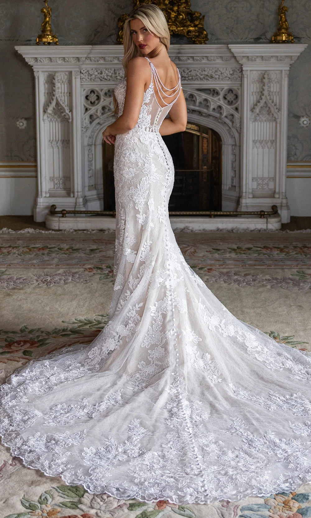 Rachel Allan RB2236 - Fitted Lace Wedding Gown with Bow Back - Image 2