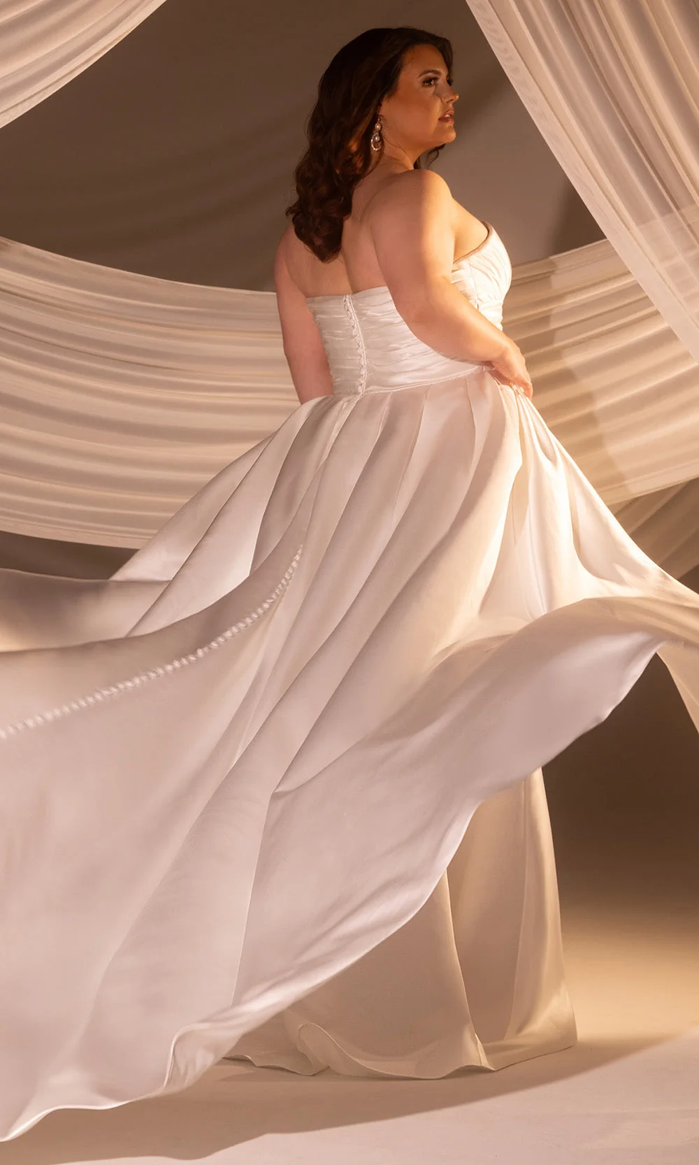 Rachel Allan RB3226 - V-Neck Wedding Gown with Overskirt - Image 4