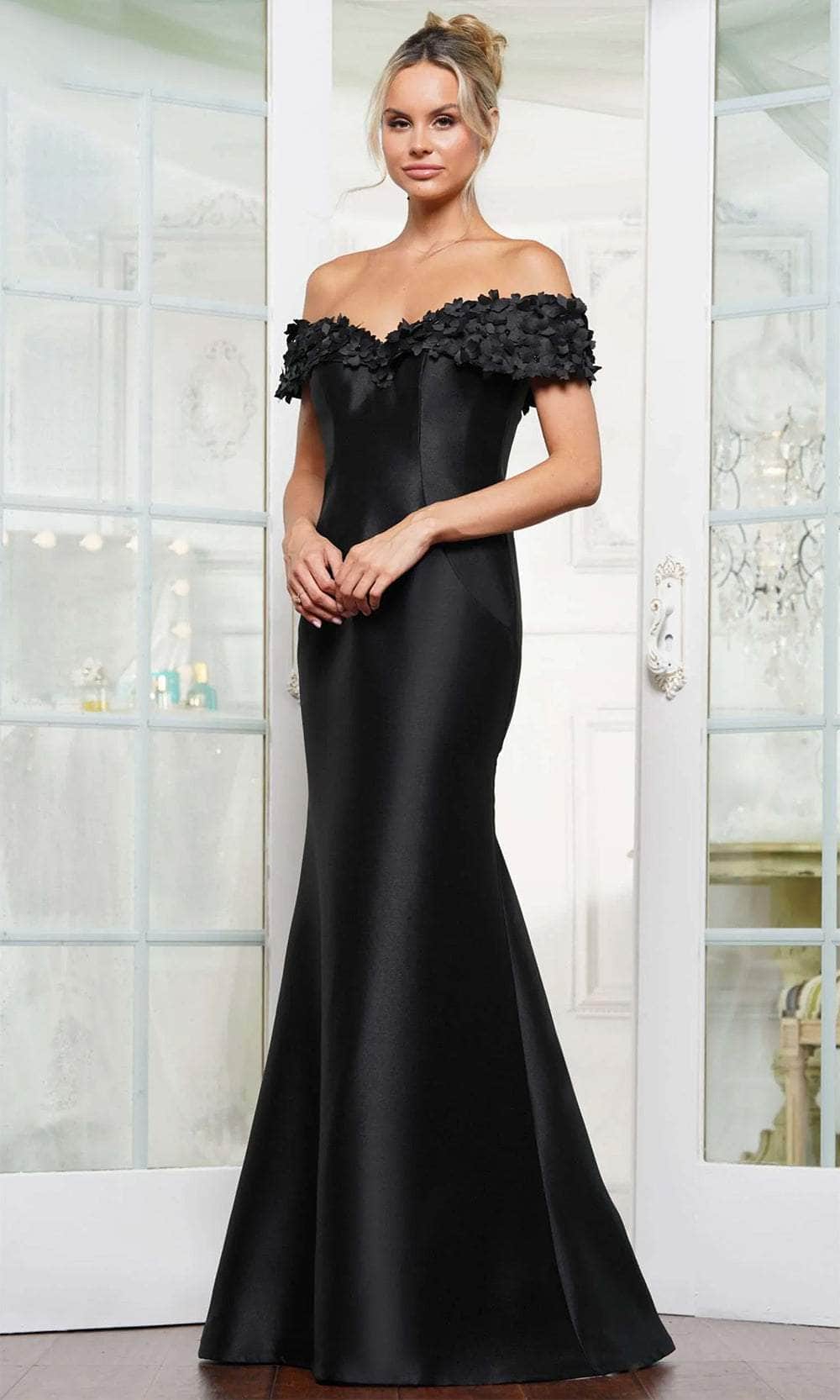 Rina Di Montella RD3254 - Floral Applique Mermaid Dress - Image 4