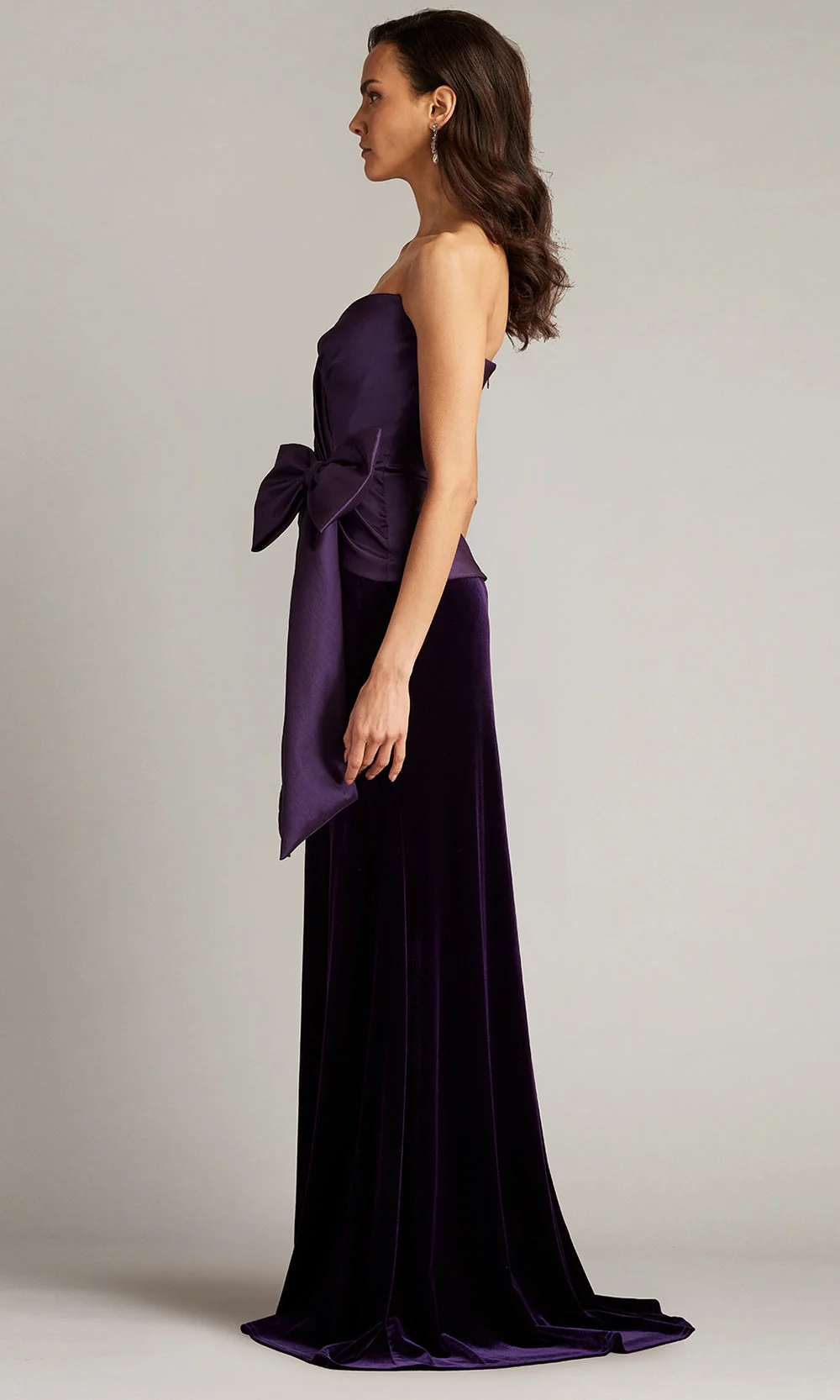 Tadashi Shoji BAL24744L - Nimue Strapless Draped Bow Gown with Slit - Image 4